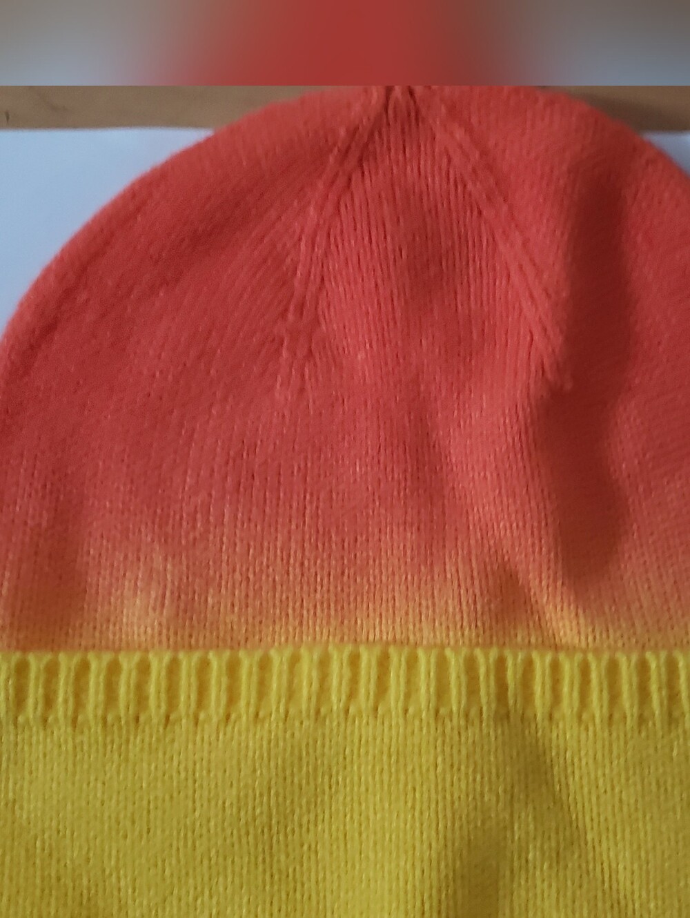 NWT Ombre Yellow Orange Scully Beenie Hat. One Size Fits Most.